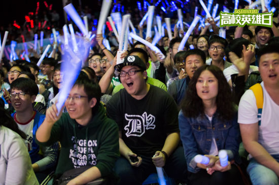 LPL夏季赛季后赛：EDG 3：1击败LNG，晋级败者组决赛