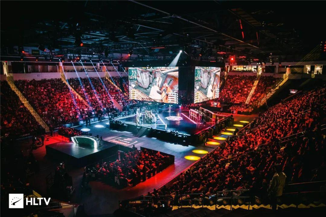 Kanavi 的肥胖Fuyego在中期失误，最终做出了贡献。 Anyone's Legend 冲动地发起了一场团战，被 Top Esports 扳平了比分。